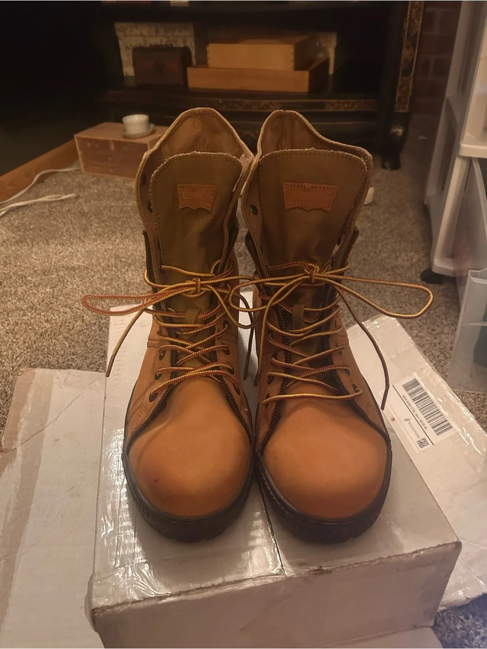 Levis Men's Sahara Nubuck Canvas Engineer Boot New
